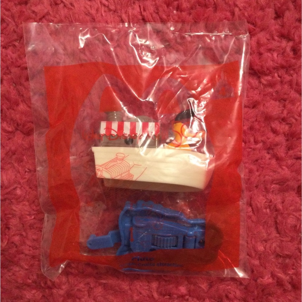 4/$15 🌻 NWT 50th Anniversary #4 Pluto Jungle Cruise McDonalds Toy
